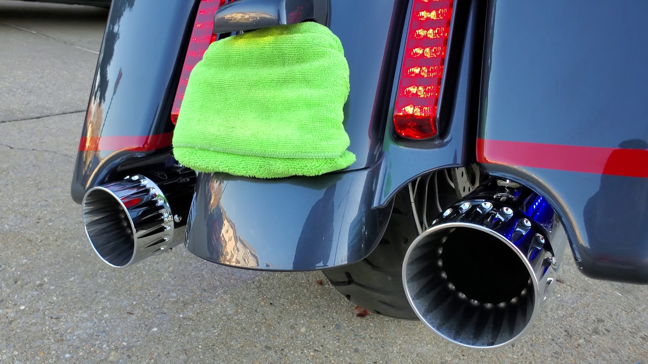 2019 street glide cvo / CFR EXHAUST With Vance and Hines Power Duals Head Pipes