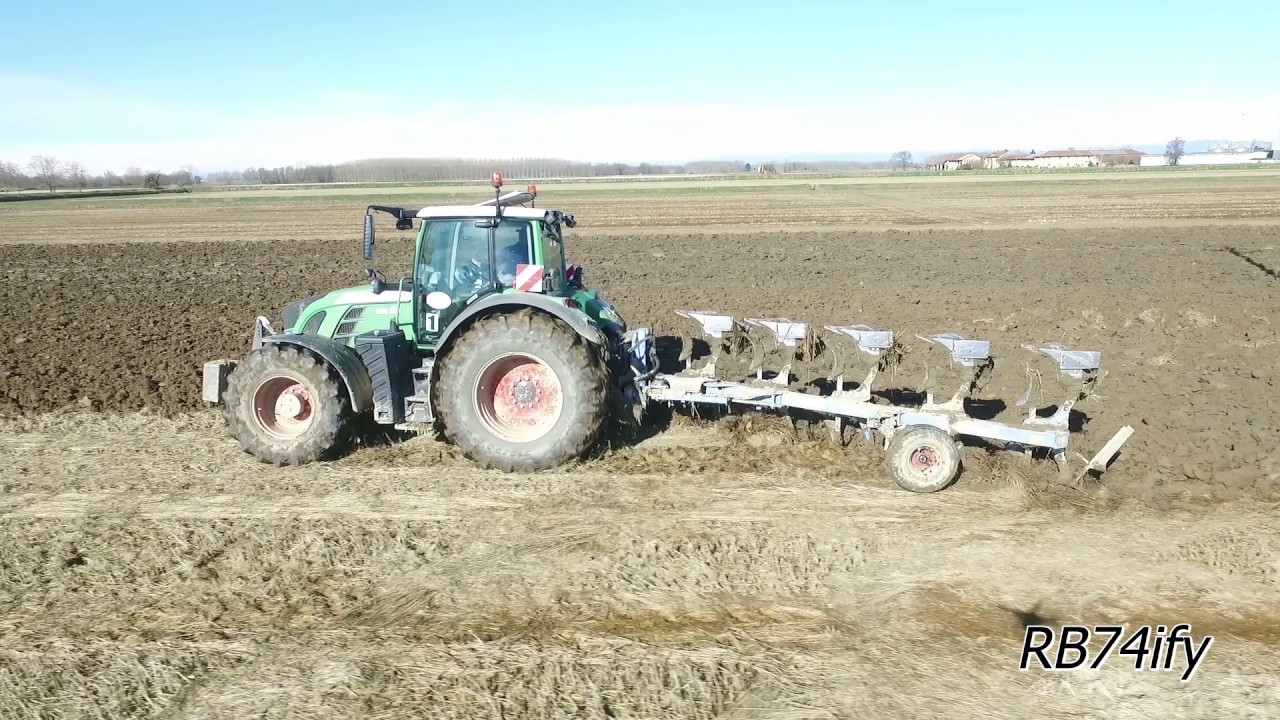 PLOUGHING - FENDT 724 Vario S4 & LEMKEN EurOpal 8