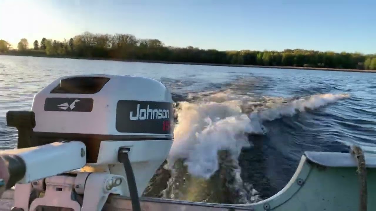 1993 Johnson 15hp outboard motor