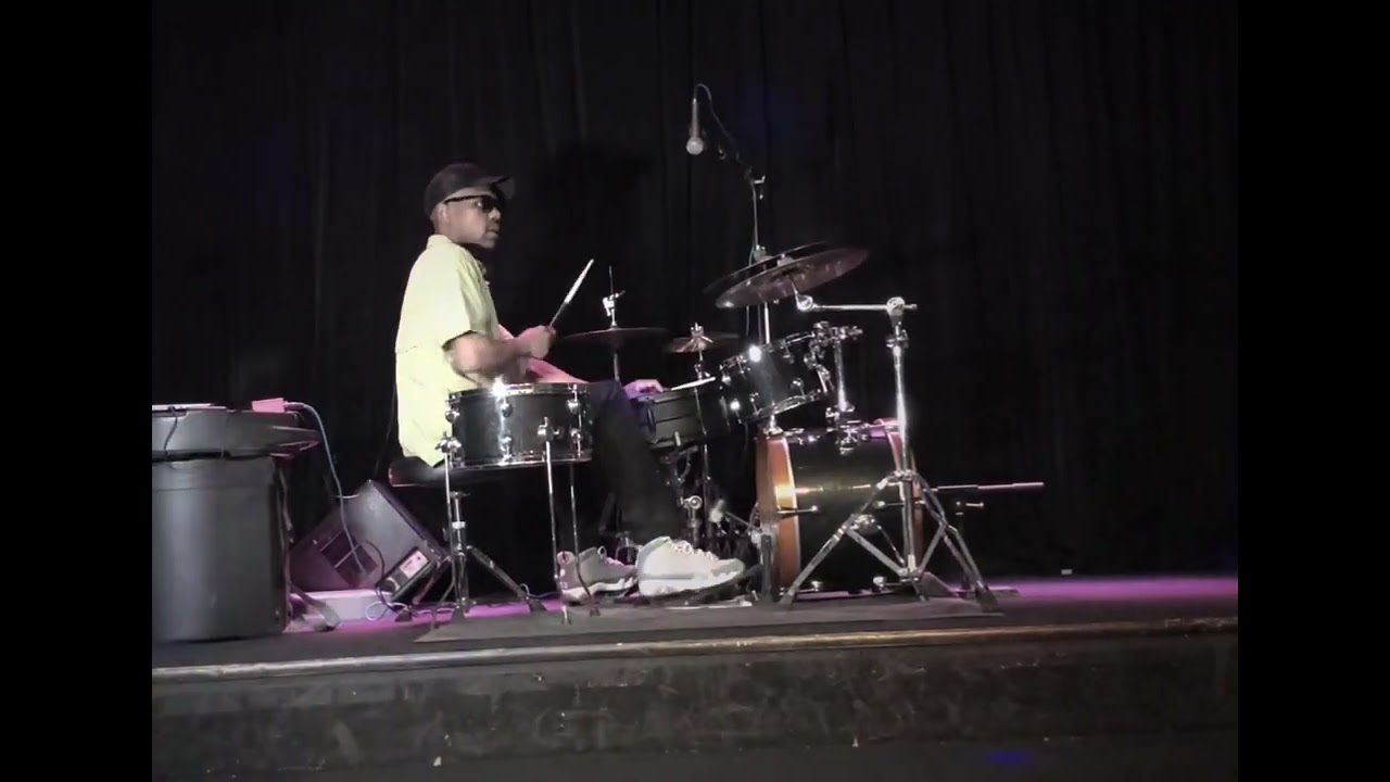 Swaga Made - Original track & drums by Lawrence Lowe : God 1st 🎧🎧