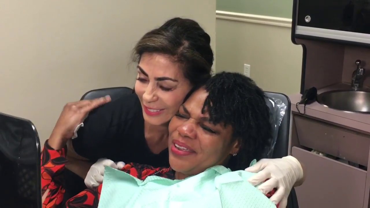 Houston Cosmetic Dentist…The Best Ever Emotional Reaction from Snap-on Smile !!