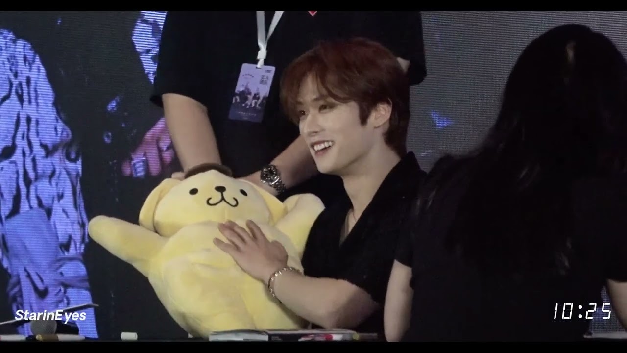 230716 이즈위 팬싸 리노 직캠 Straykids LEEKNOW