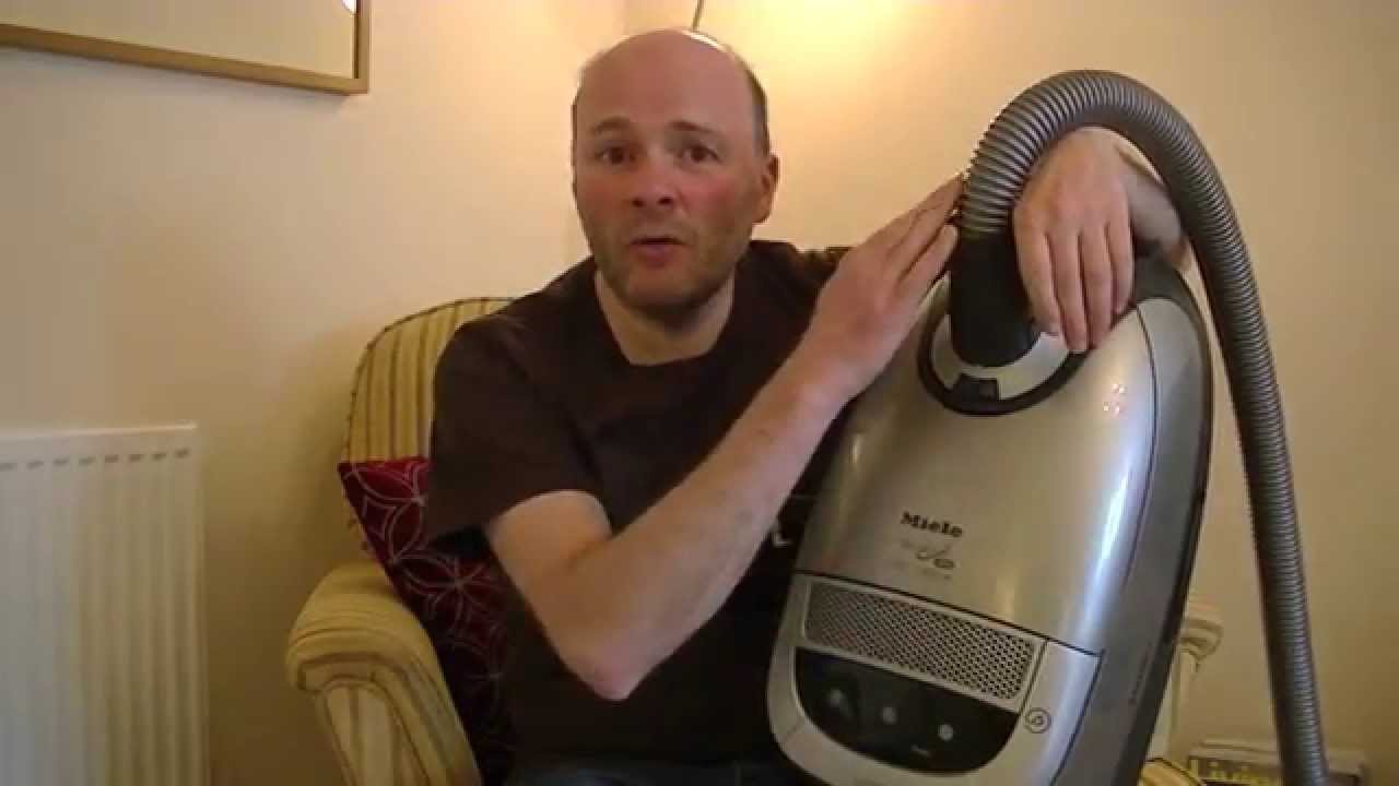 Miele S5 Revolution 5000 Cylinder Vacuum Cleaner Demonstration & Review