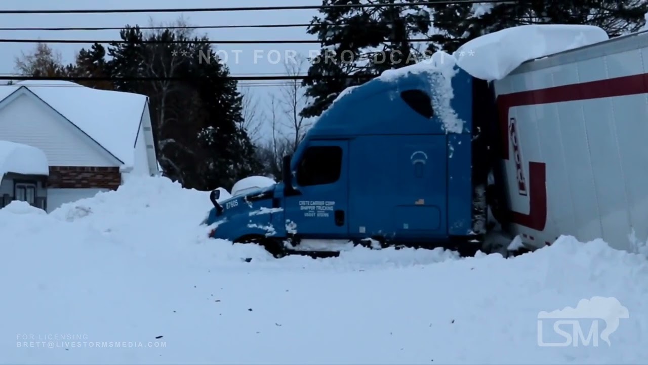 11-19-2022 Orchard Park to Hamburg, NY - Structural Collapse, Stranded Semi's, Buried Cars, Plows