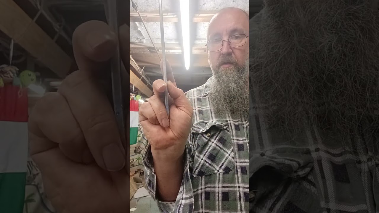 Knife throwing for Dummies, learning no spin throwing, my grip.