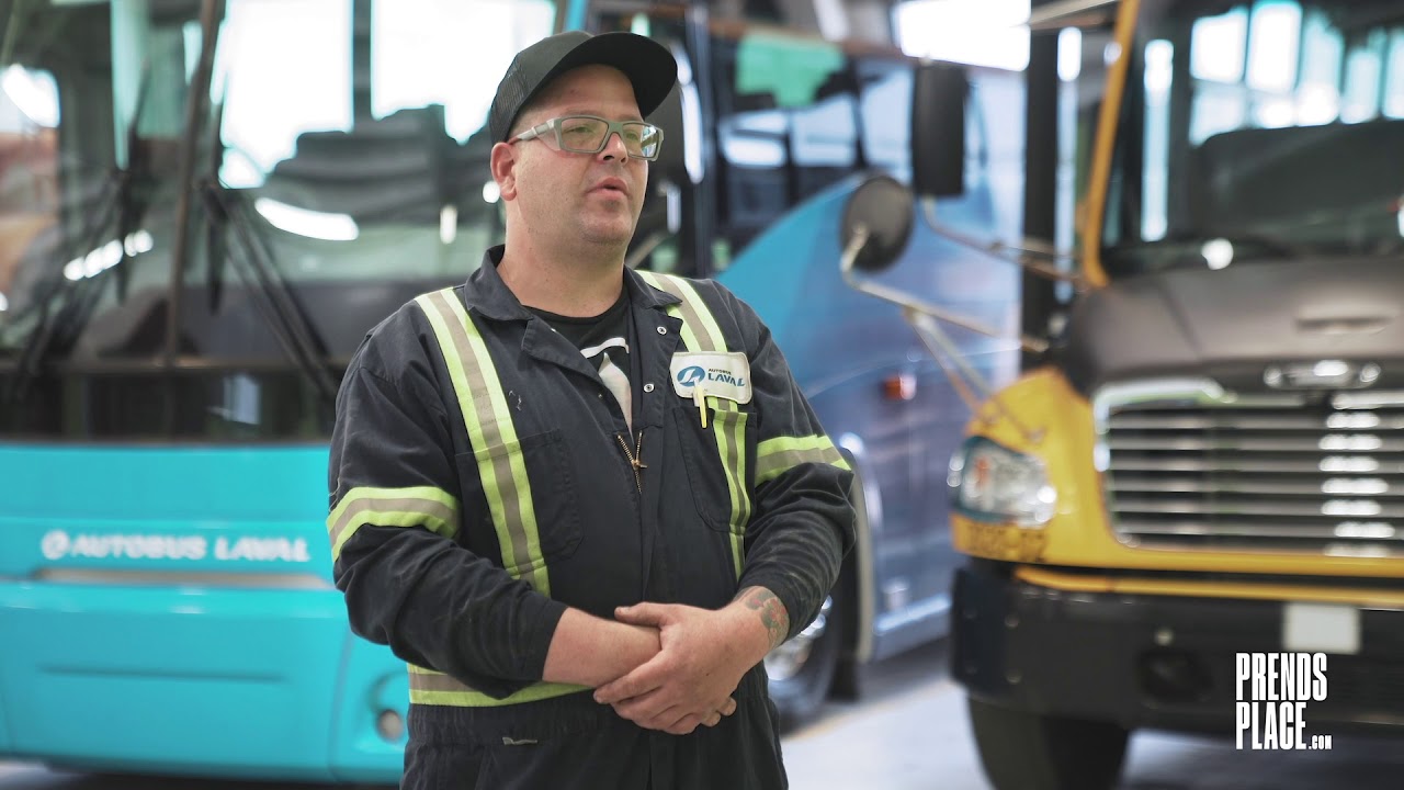 Le métier de mécanicien d'autobus scolaire et autocar - Prends place!