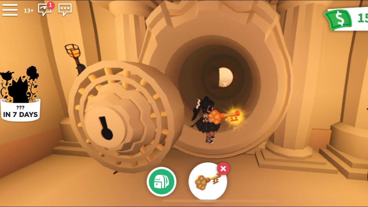 KEYS 🔑 LOCATION And I OPEN The VAULT! Underwater Map ! Free crown 👑 In adopt me