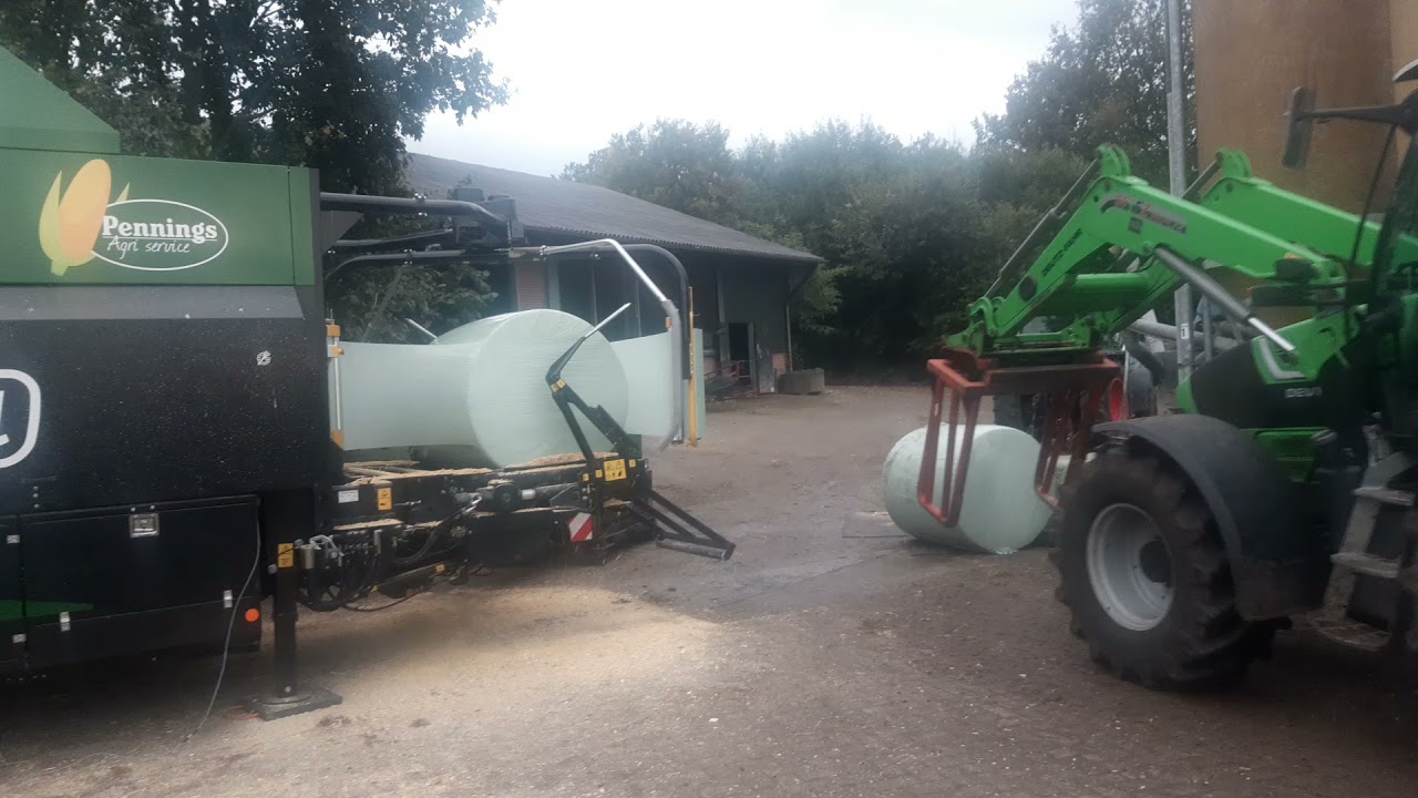 MKS balen,  mais kolven schroot persen met Orkel Dens-X,  Pennings agri service