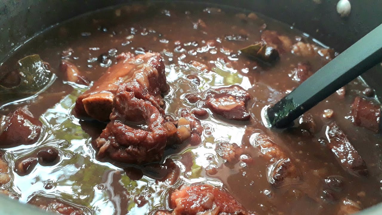 A MELHOR FEIJOADA DE UM JEITO SIMPLES DE FAZER