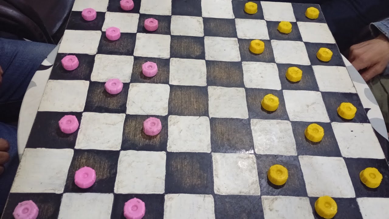 مباراة الداما 🏁 للأقوياء فقط ⚔️تكتيك عالي وضربات محسوبةمن يخرج بطل؟ 👑#checkers #الضامة #chess 