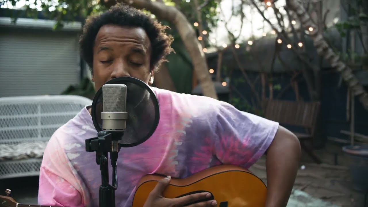 Cautious Clay - Wildfire (Stripped Live Performance)
