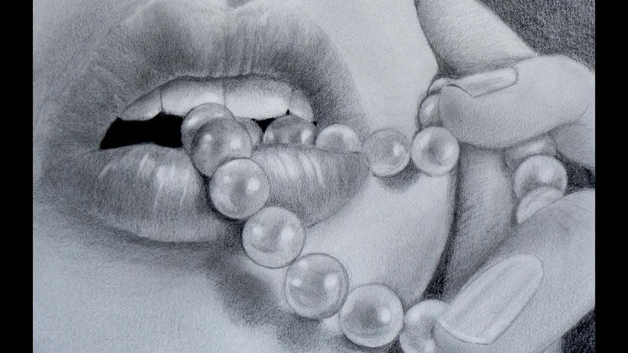 How to Draw a Mouth With Pearls