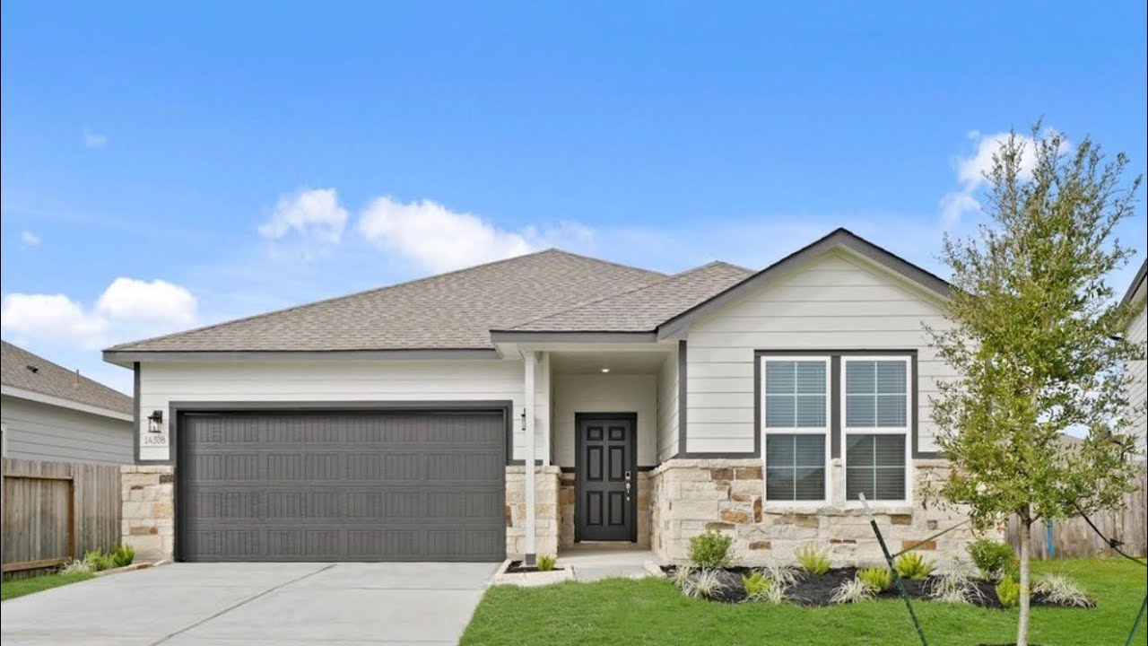Davis by Century Communities in Granger Pines #newhomes 