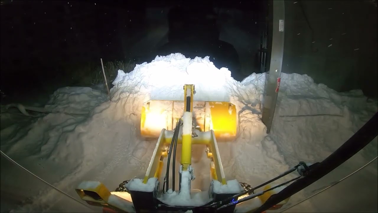 ばっちり春にしていくいつもの幼稚園1 除雪車の車窓から 209