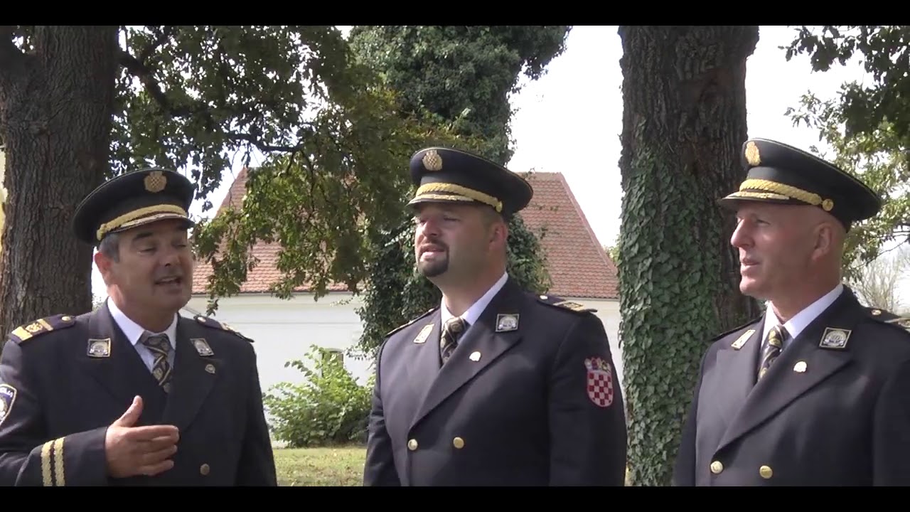 Policijska klapa Sveti Mihovil - Otiš'o je s mirisima jutra (Official video)