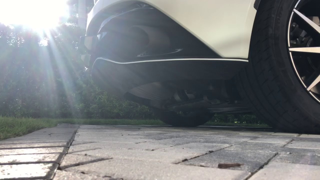 VelocityAP Straight Piped Twin Turbo V12 DB11 Revving