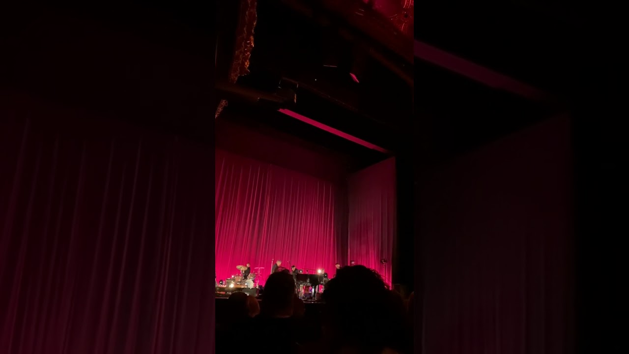 Bob Dylan - Stella Blue - Grateful Dead cover from Barcelona June 23 2023