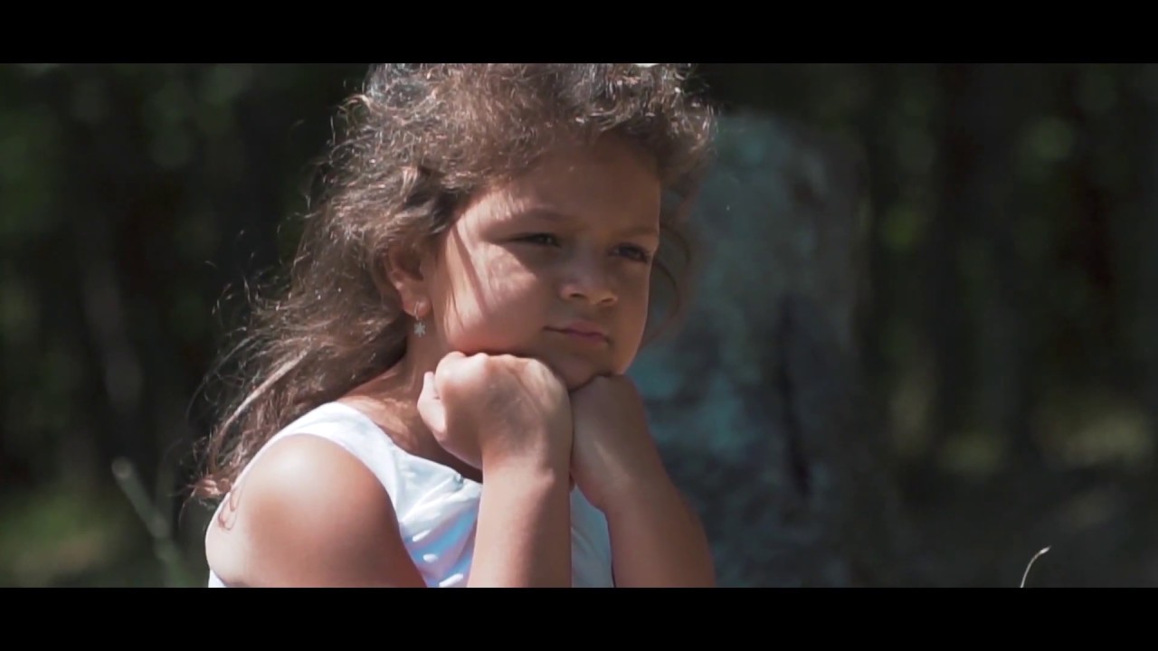 Ionela Guzic - Nu tăiați pădurile ( Official Video)