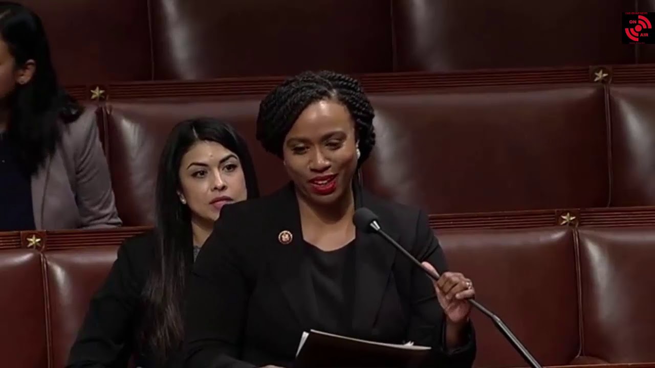 Rep Ayanna Pressley Introduces Amendment To Lower Voting Age to 16 3/8/19