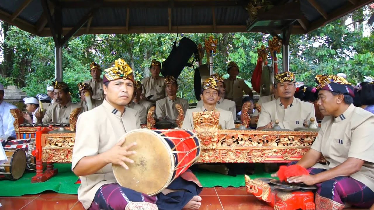 Balinese Gamelan - Tabuh LASEM - PENGECET