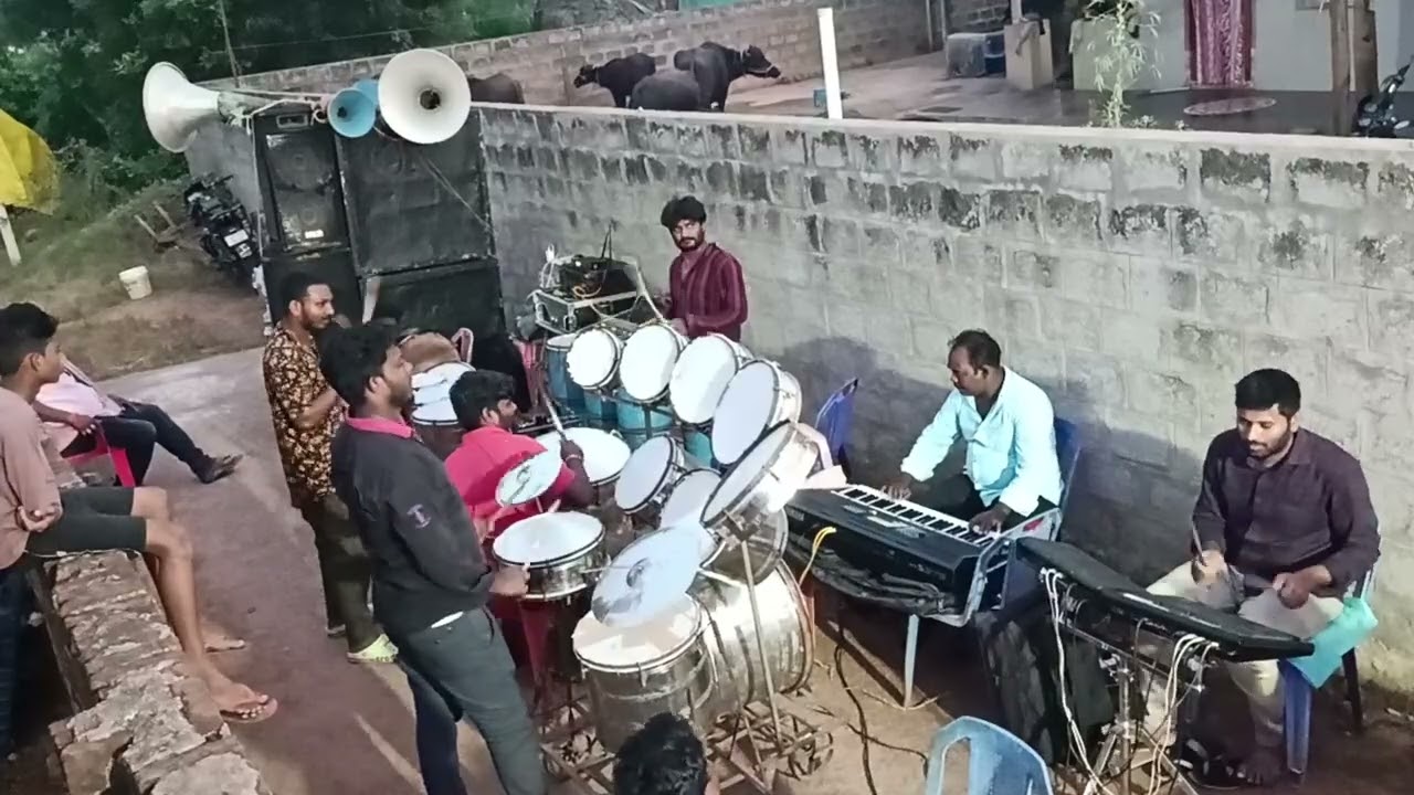 Chinukula Raali song 🤩 Hanuman junction Band🥁 Call me 9014433009🥳💪