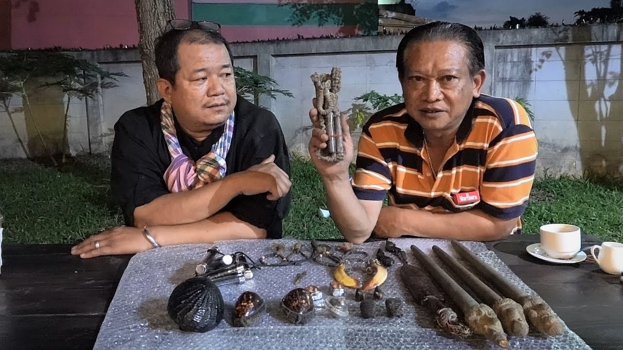 ที่สุดแห่งเครื่องรางของขลัง!... ในรัง ของ 