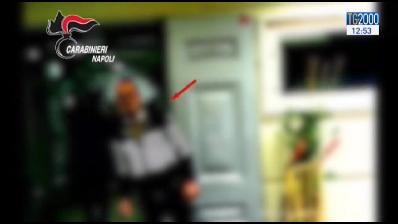 Napoli, arrestati 30 falsi invalidi filmati dai carabinieri sul posto di lavoro