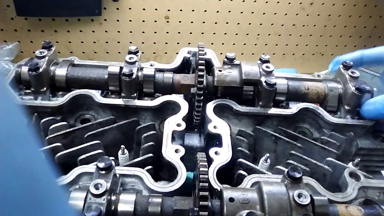 Montar árboles de levas en Yamaha FJ 1100 FJ 1200