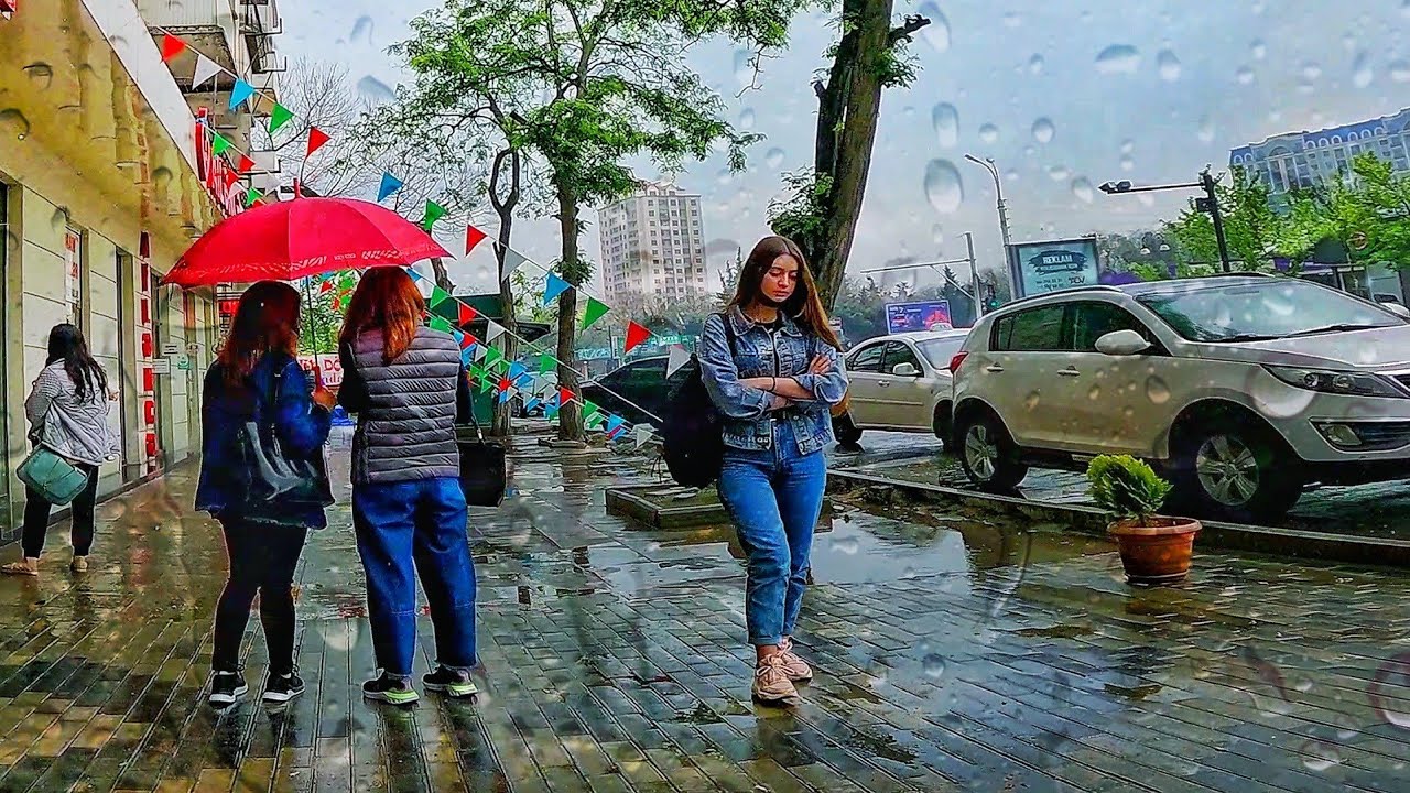 Bakıda yağışlı gün - Piyada turu (1 May 2021) Gəzinti - Baku Walking tour - Прогулка Баку
