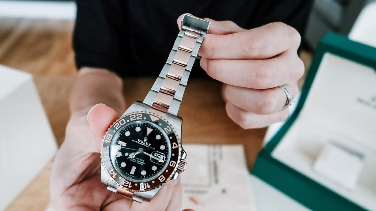 Unboxing Close-Up ROLEX GMT Master II 126711CHNR (aka Root Beer)