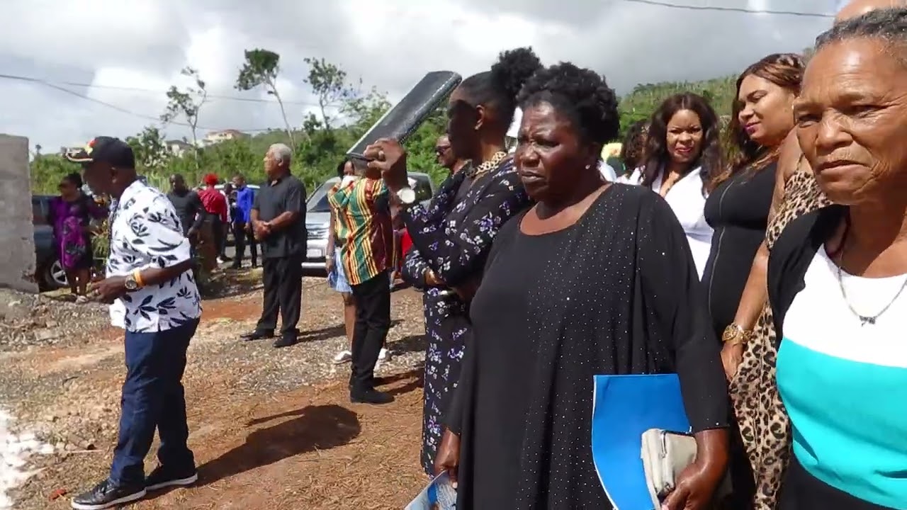 Thanksgiving Service for the late Waldorf “Wally” Bowen Graveside