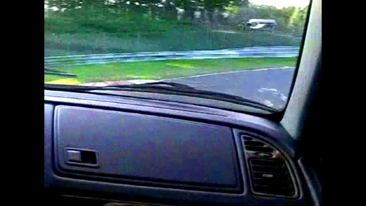 Peugeot 306 S16 Spin and Crash on the N&uuml;rburgring Nordschleife (2004 - Adenauer Forst)...