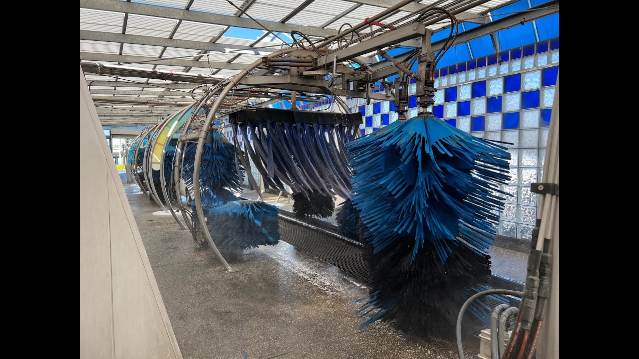 Wildwater Express Car Wash: San Pedro Site