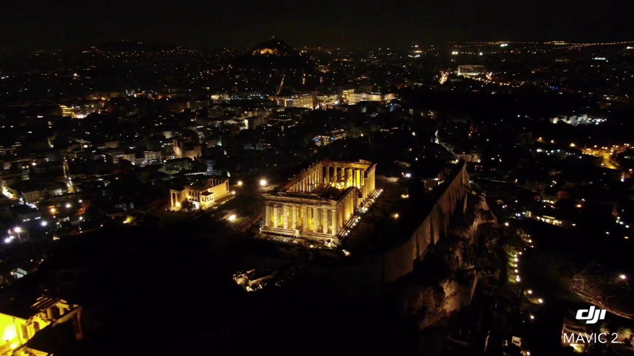 Parthenon, akripoli athens by night. &Alpha;&kappa;&rho;ό&pi;&omicron;&lambda;&eta;, &Pi;&alpha;&rho;&theta;&epsilon;&nu;ώ&nu;&alpha;&sigmaf; &beta;&rho;ά&delta;&upsilon;.