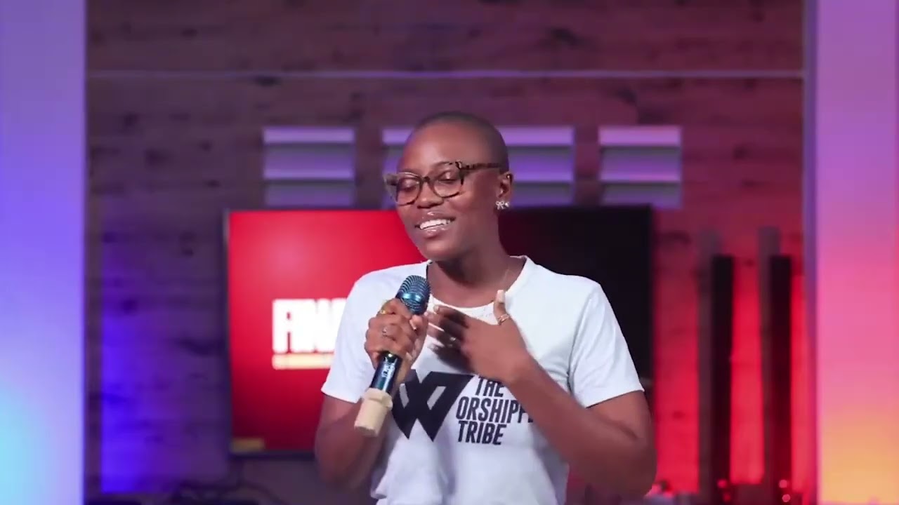 30 mins worship by Anastasis Kadijah