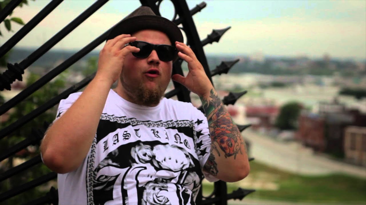 “TOUCH THE SKY” SIKKNEZ x Tyler Lyon ( OFFICIAL MUSIC VIDEO )