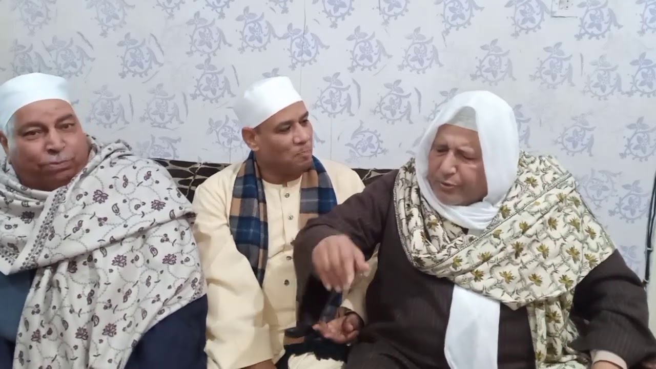 نقيب قراء الشرقية / عزاء ب 100 جنيه بين الشيخ الشحات والشيخ الليثى