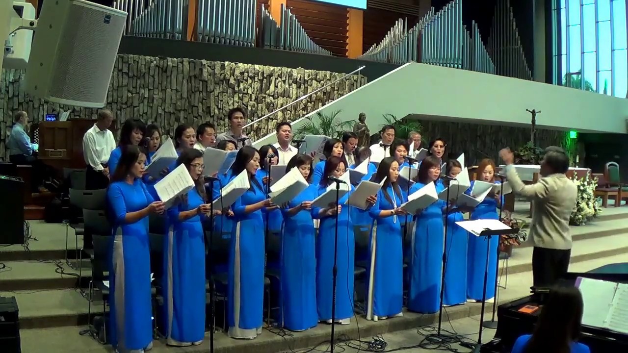 Mừng Khen Đức Chúa (Lm Thành Tâm)