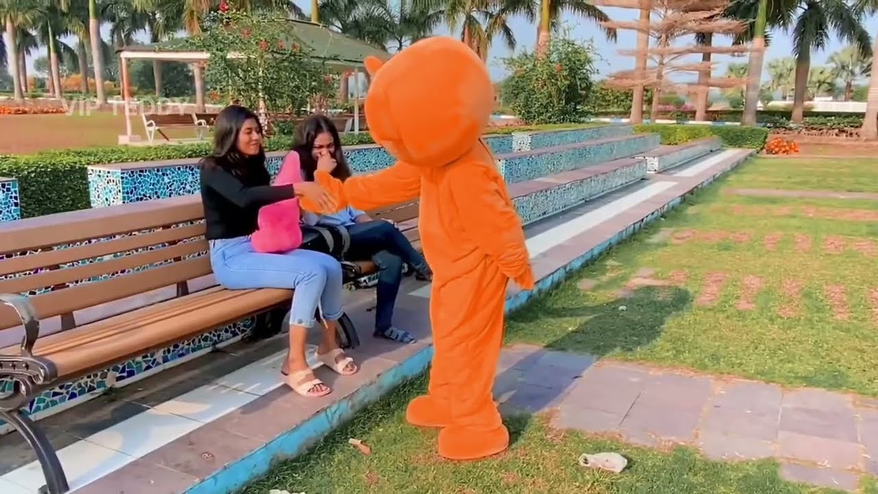 Happy teddy day prank 💐|| cute girls enjoy park😍||