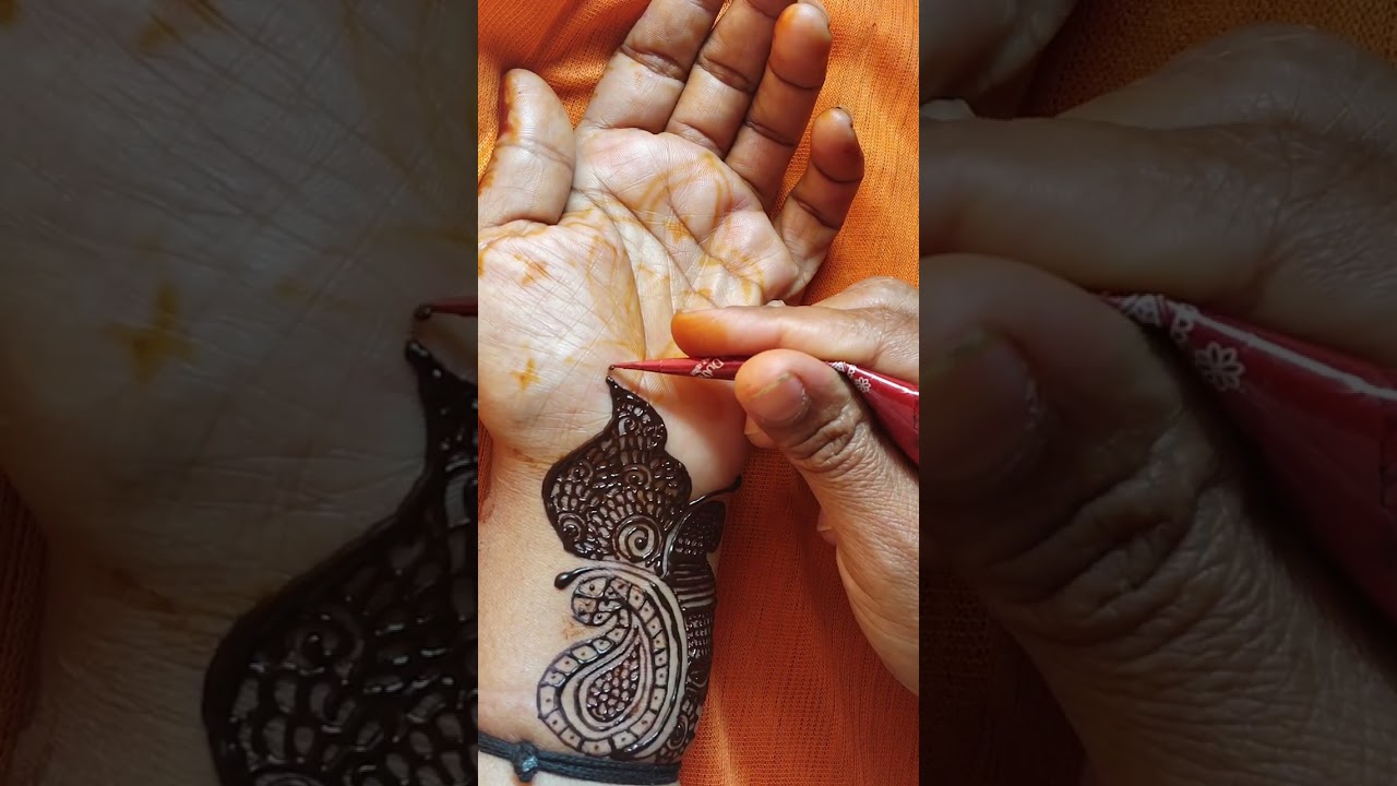 ##beautiful Arabic mehndi design 🌿