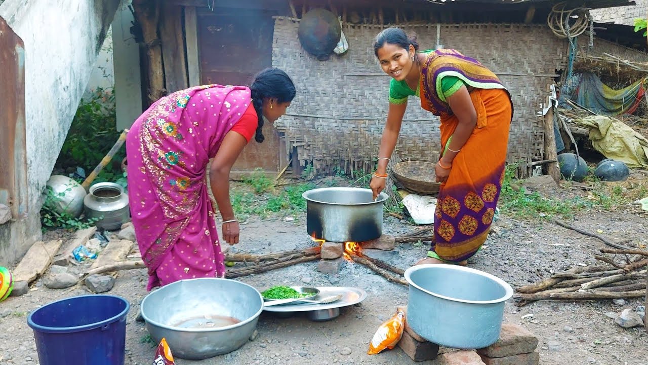 మా ఇంట్లో ప్రార్థన ఉంది కాబట్టి అందరి కోసం చికెన్ కర్రీ చేస్తున్నాము🐓 | Chicken Curry Recipe