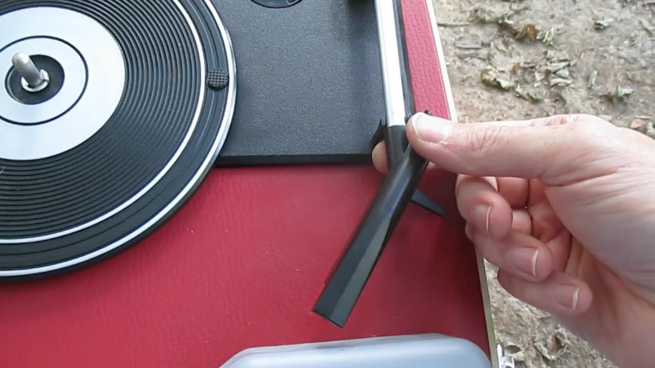 Crosley Collegiate Record Player from 2012