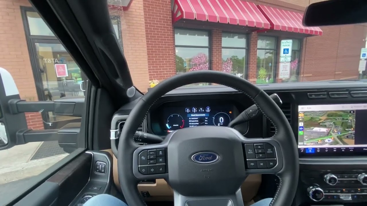 F-350 или F-450 2023 года? Ответ очевиден (по крайней мере, для нас).