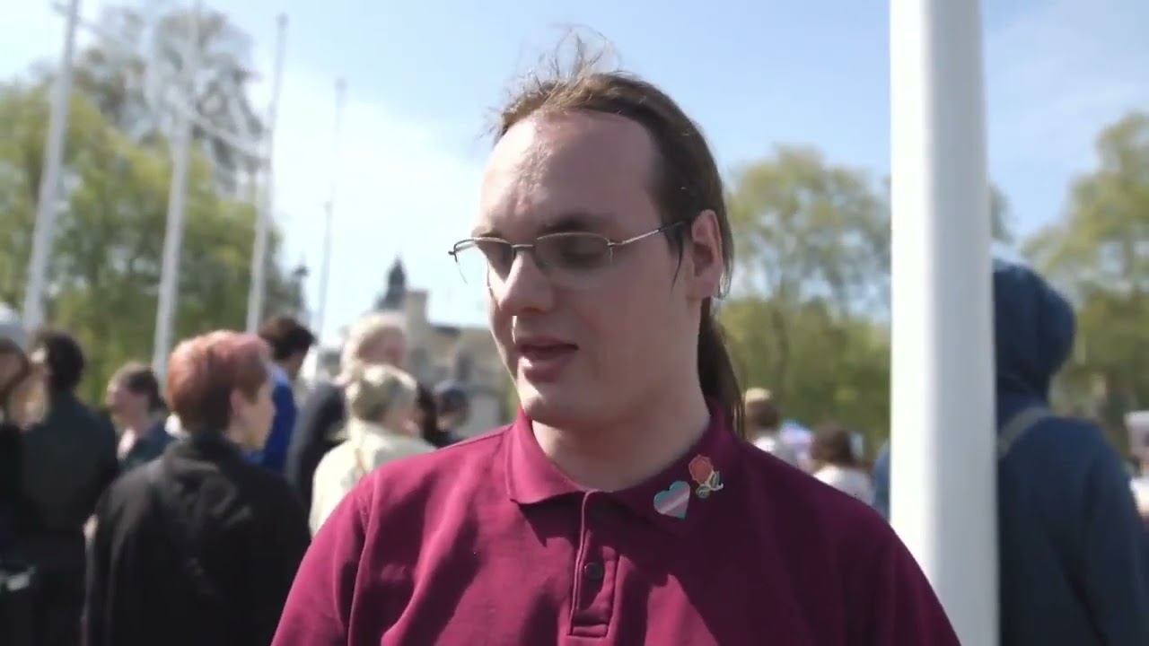 Avery Greatorex speaks to Channel 4 News at the London Emergency Demonstration