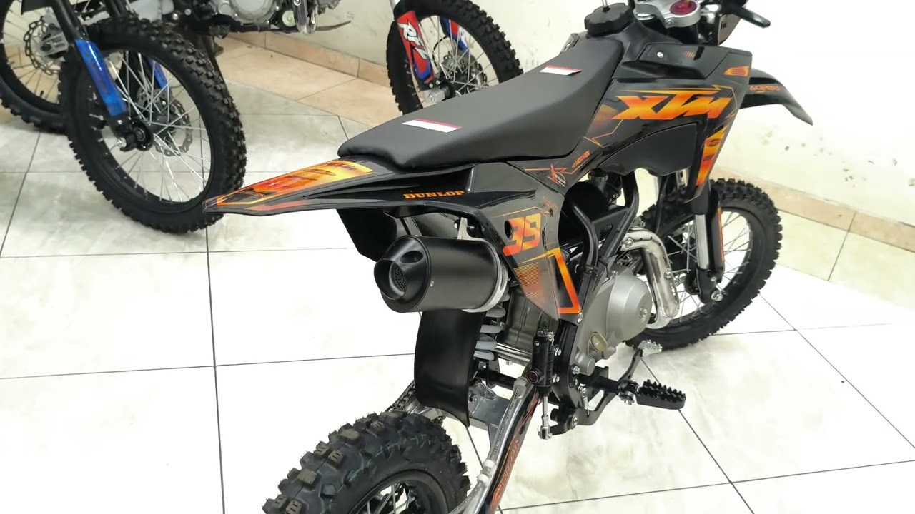 rekomendasi trail medium 110cc ring 12/14 dengan dekal terbaru..l