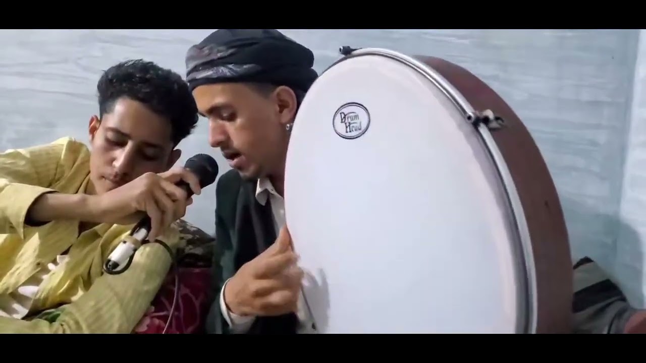 بسم الله سمينا ونبداء بلسلام.....خ بصوت احمد عوهج في اليوم الثاني من عزاء وضاح منصور 