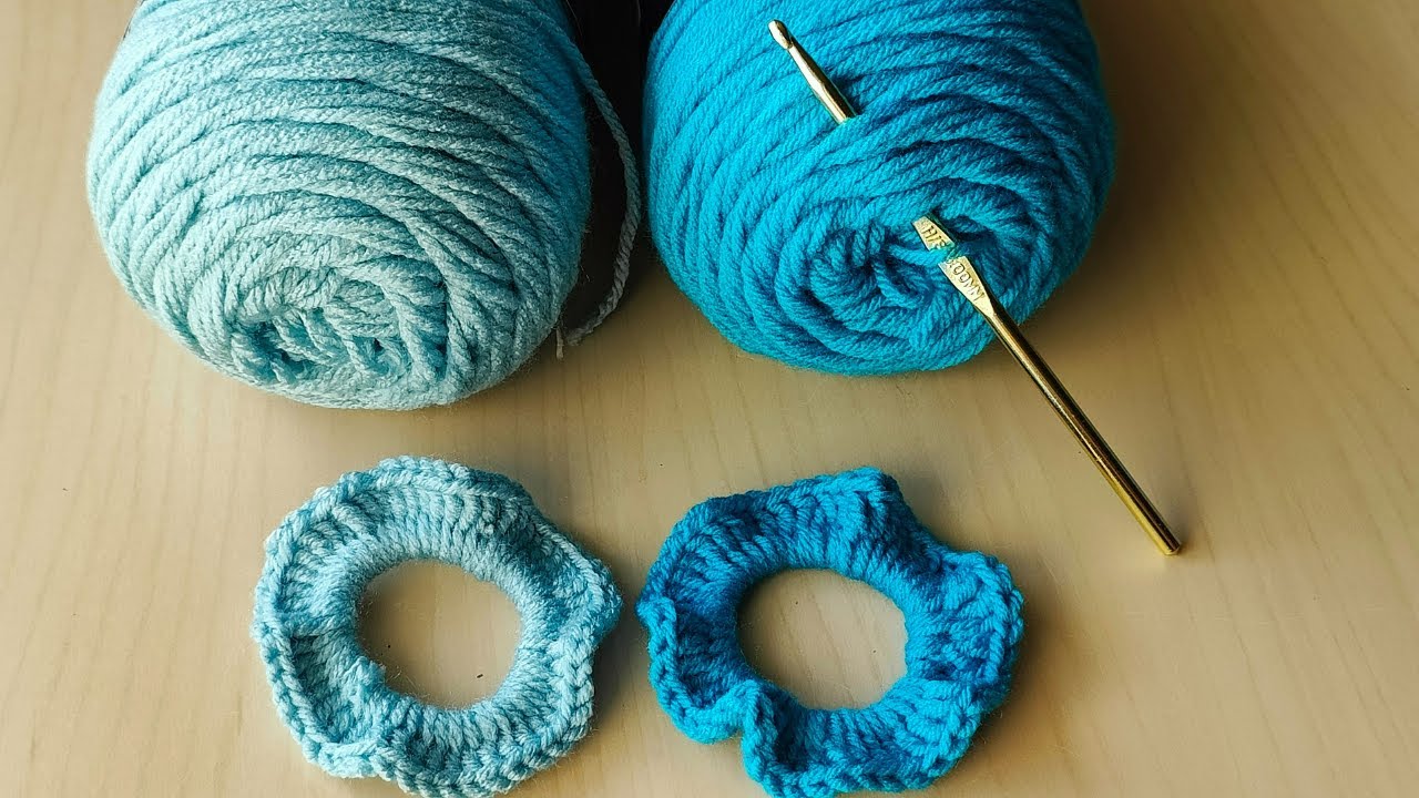 Crochet Skinny Scrunchie | Beginner Friendly | Quick Project