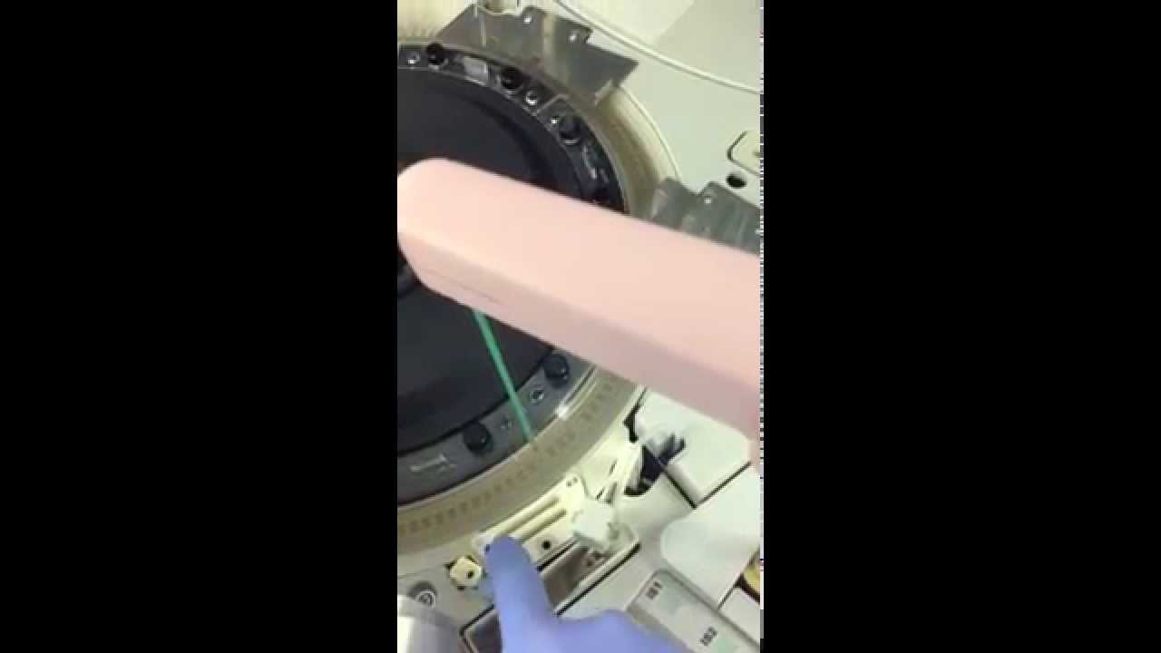 How to do the weekly maintenance on the Cobas 6000.