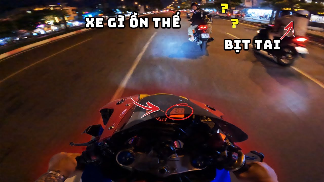 Phản Ứng Bất Ngờ Của Người Đi Đường Khi Thấy CBR600RR TEST PÔ