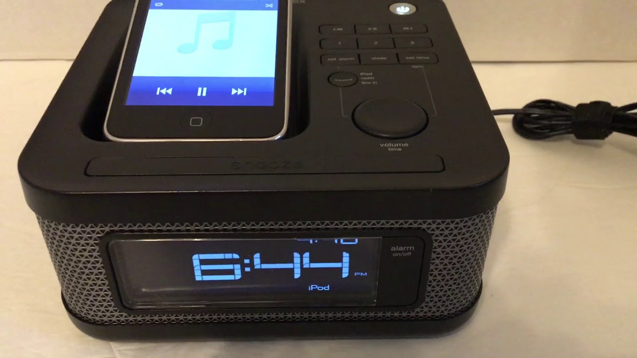 Memorex Mi4604PBLK Party Cube Portable Speaker iPod/iPhone/Dock Alarm Radio Aux